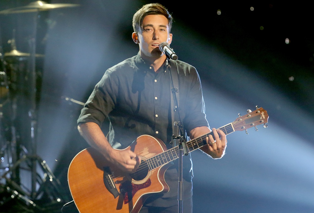 Phil Wickham playing live